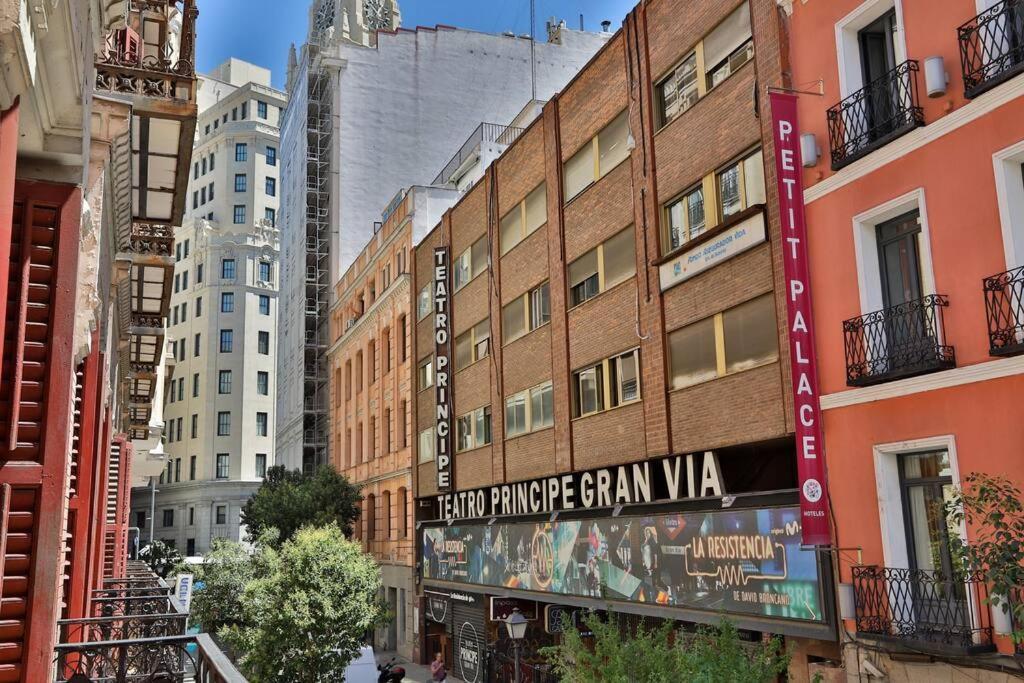 #Madrid Centro. 3D. Gran Via. Callao.Puerta Del Sol Buitenkant foto